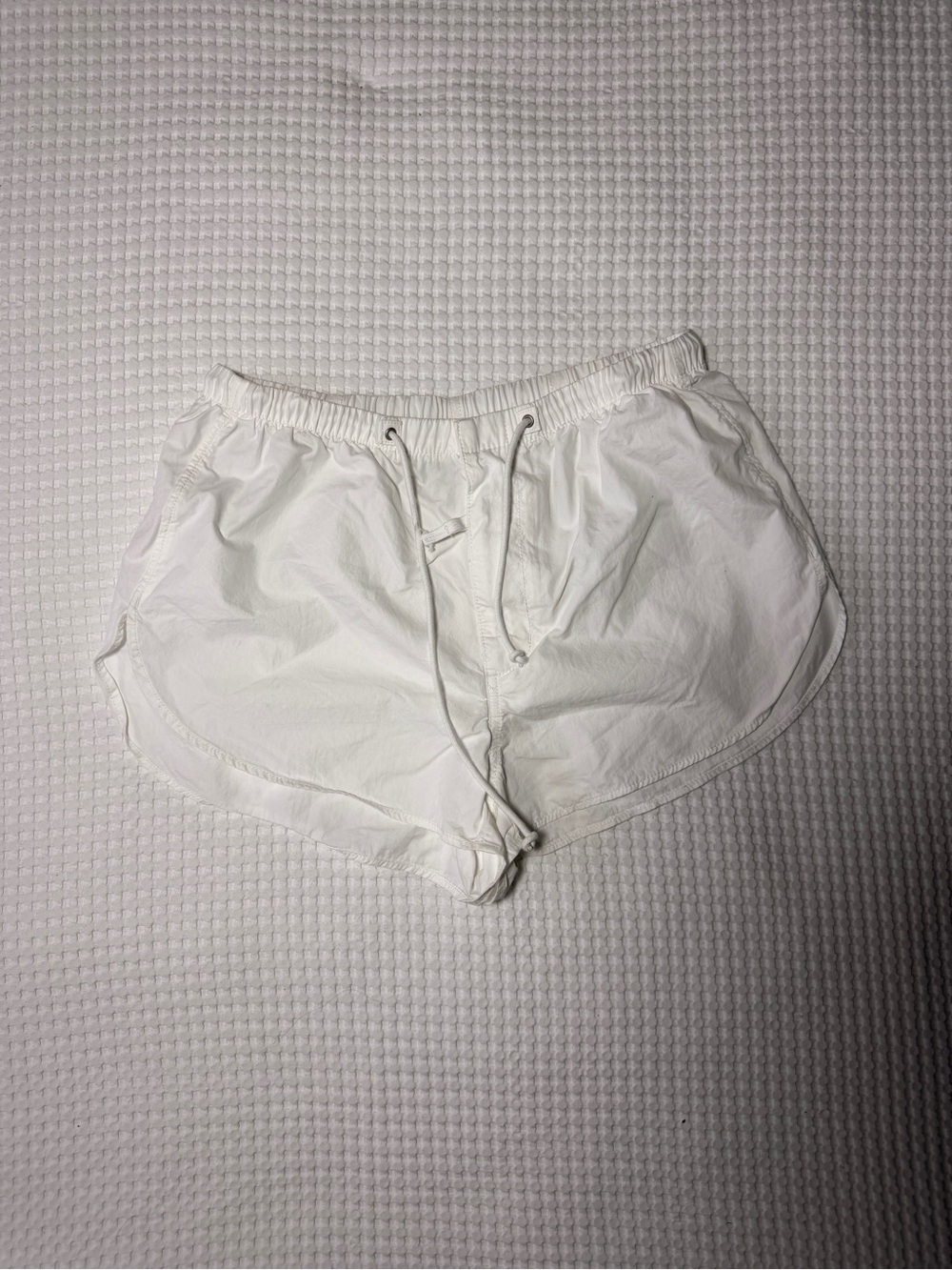 NWOT White TNA Drawstring Shorts